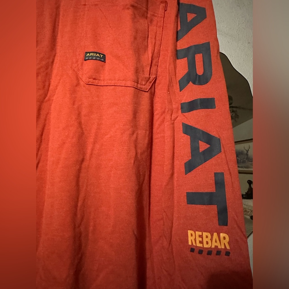 Ariat Men's Red Long Sleeve Shirt - Picture 3 of 5